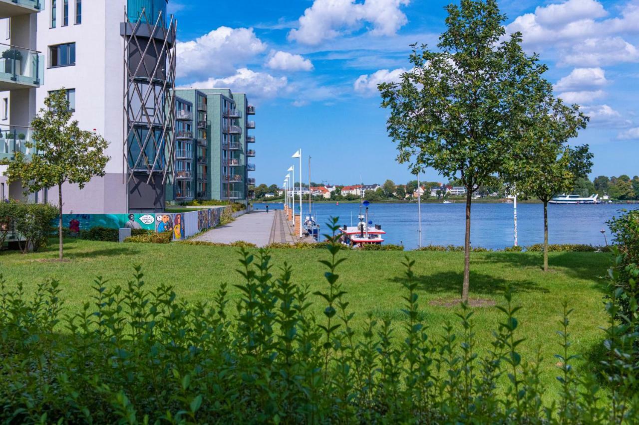 "Myharbourfront", Luxurioeses Wohnen An Der Hafenmole Daire Rostock Dış mekan fotoğraf